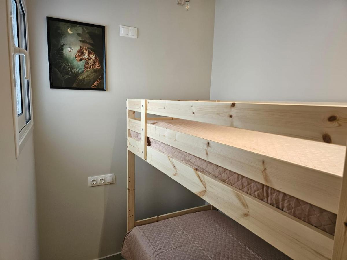 Agora Luxury Apartment 3 Loutraki  Bagian luar foto