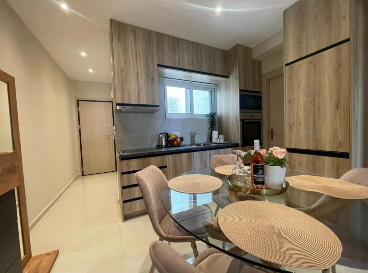 Agora Luxury Apartment 3 Loutraki  Bagian luar foto