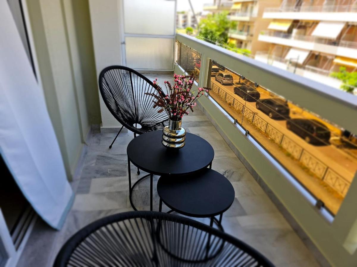 Agora Luxury Apartment 3 Loutraki  Bagian luar foto